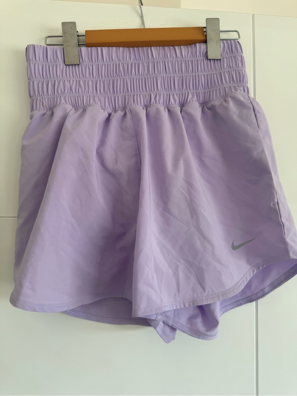 Nike Women's Dri-FIT One Ultra High-Waisted Shorts